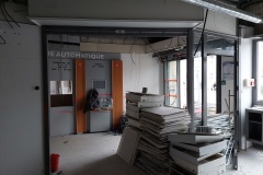 Demontage-interieur-des-solscloisons-sous-plafond..